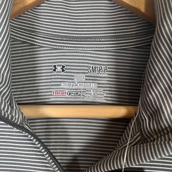 Under Armour gray Women's Tech Stripe 1/4 Zip-NWT- women Small - Picture 2 of 8